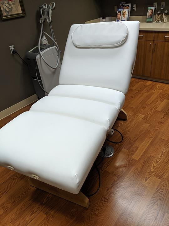 Custom Upholstery Of Nebraska & JG Manufacturing Central City, NE